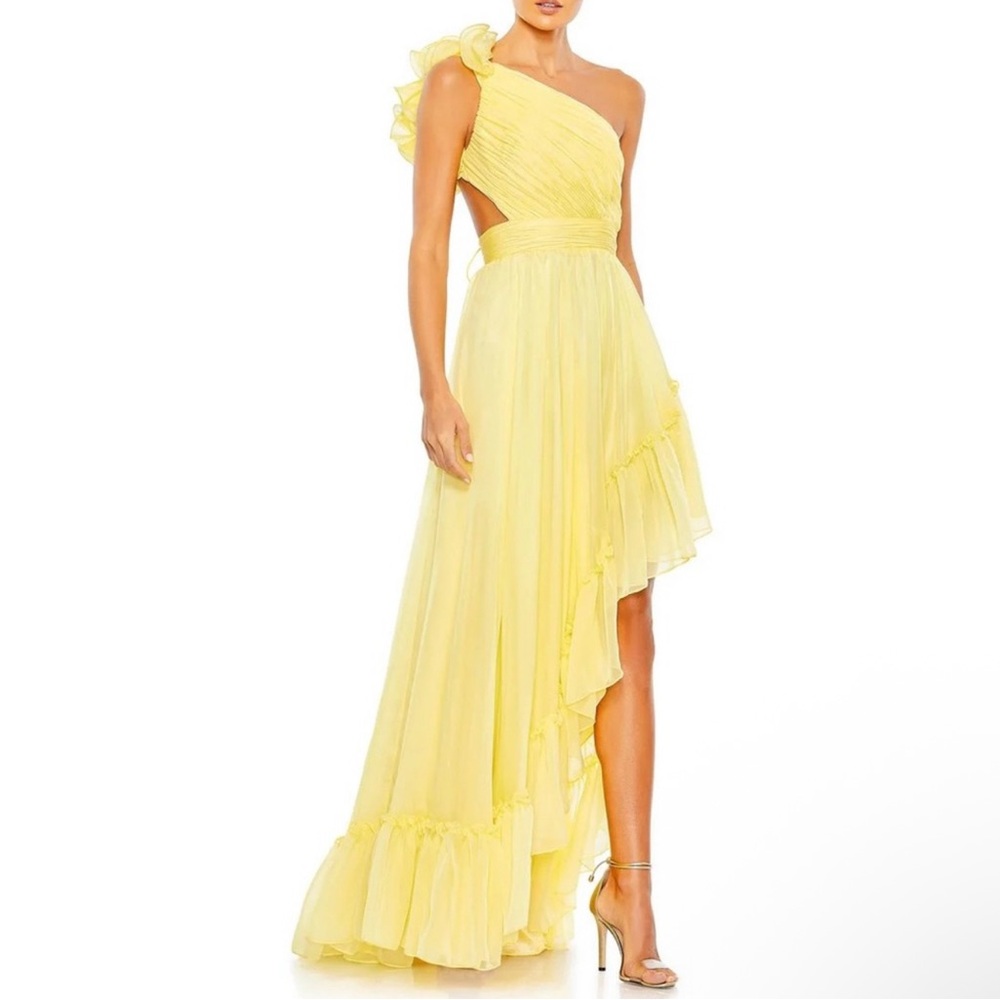 NWT Yellow Ruffled One Shoulder Asymmetrical Gown Mac Duggal Size: 12